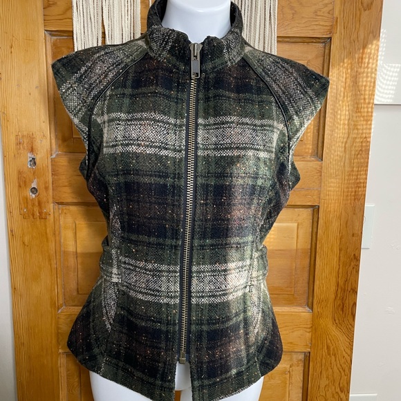CAbi Plaid Vest - Brown and Gray - Picture 7 of 16